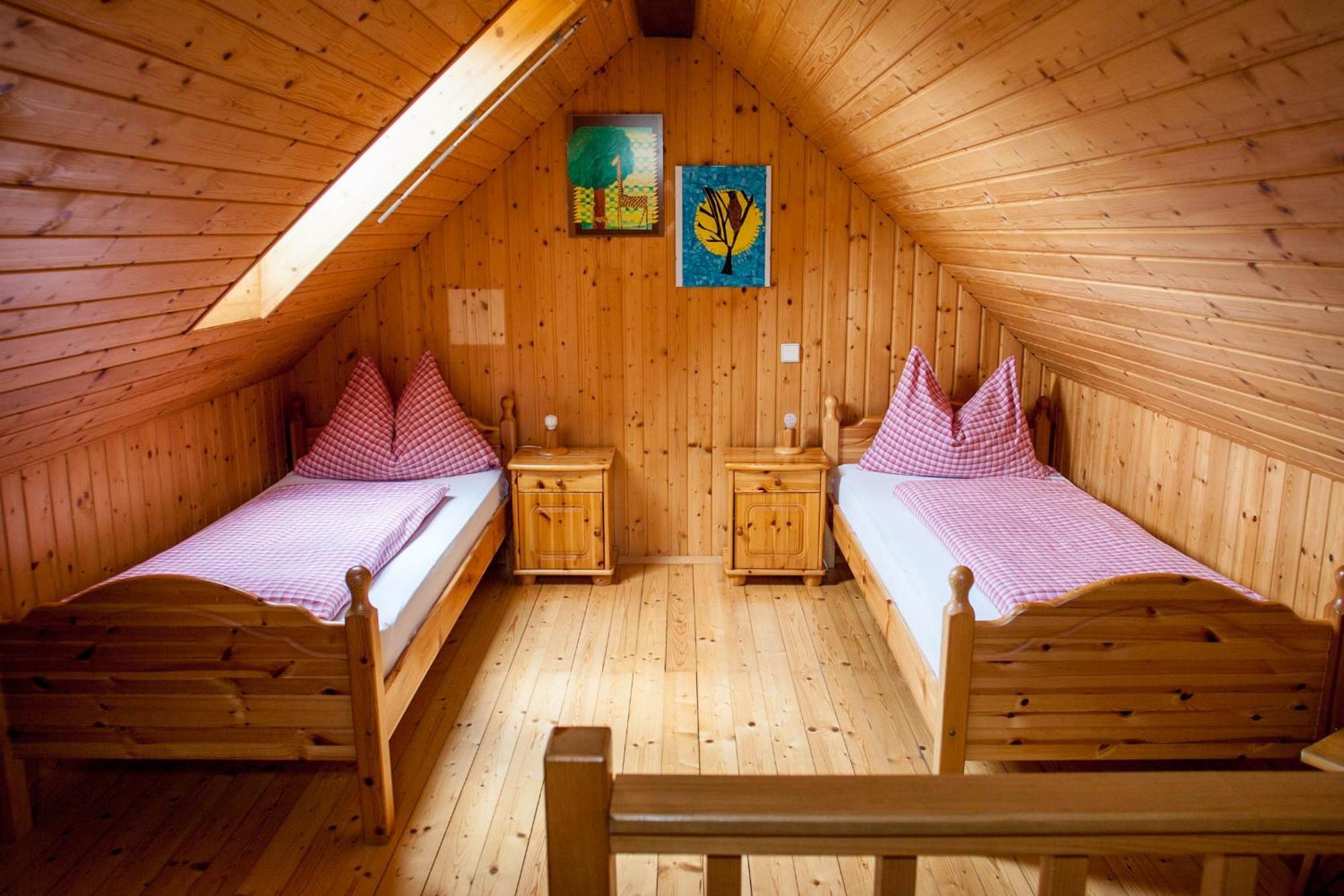 Holzblockhaeuser Fam. Schabus Hermagor-Pressegger See Exteriör bild